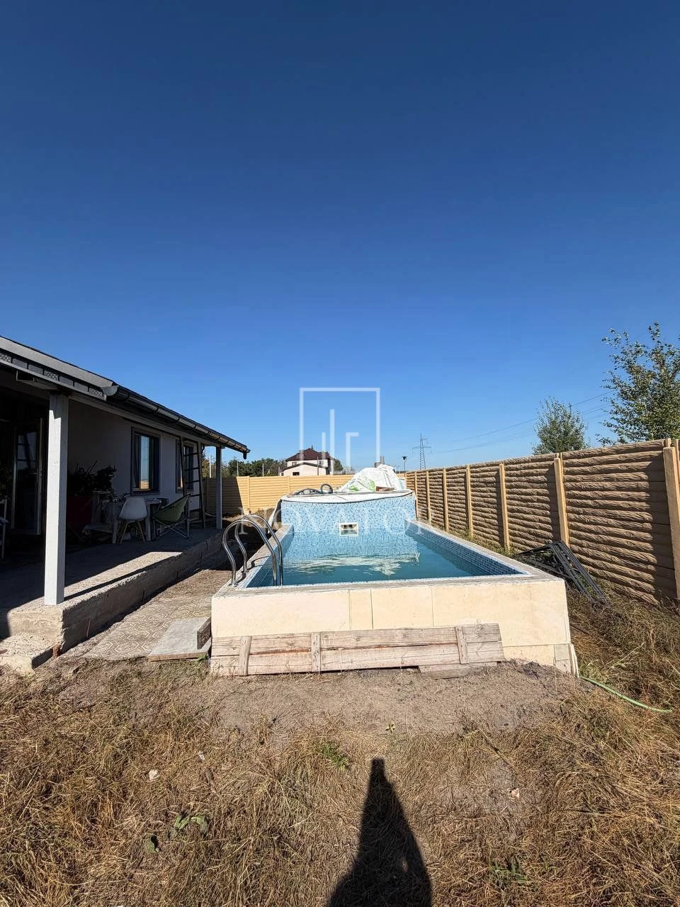 Urgent sale of a house with modern renovation