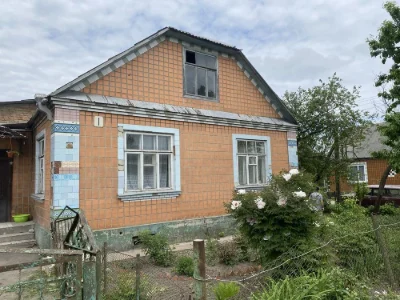 For Sale: Large Brick House 140 sq.m