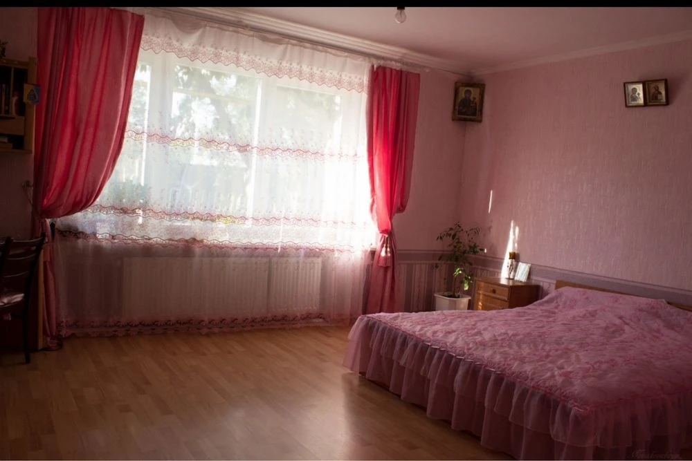 For sale house in Razdelnaya