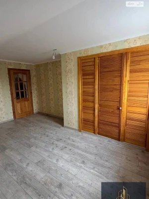 Продаж Дім