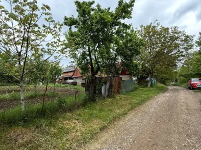Участок. Черновцы, Лужанская ул.