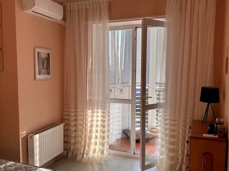 Оренда квартири 1-кімн. 37 м² 9/9 пов.