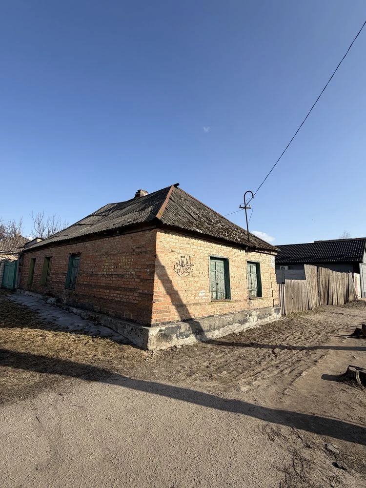 Продам земельну ділянку в межах центру міста