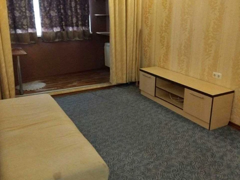 Apartment. Academician Zabolotnogo Street, Odessa