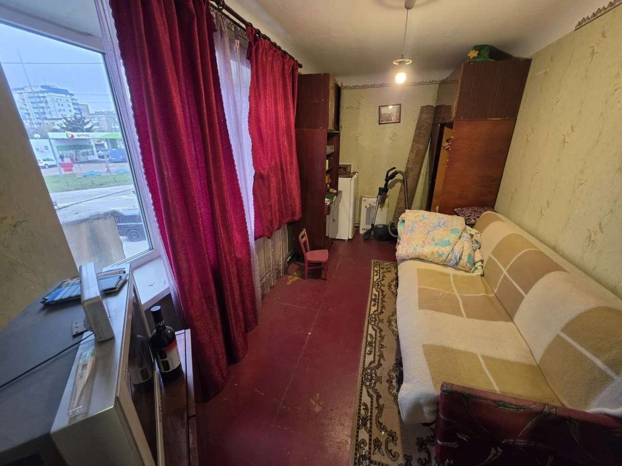 Sale of a 2-bedroom apartment on вул. Коновальця near Welmart