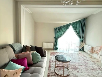 Apartment. Chernivtsi, Main Street