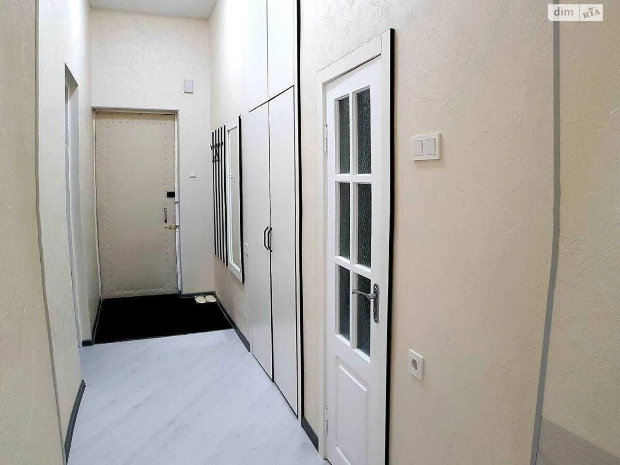 Long-Term Rental Apartment on Lipky Street