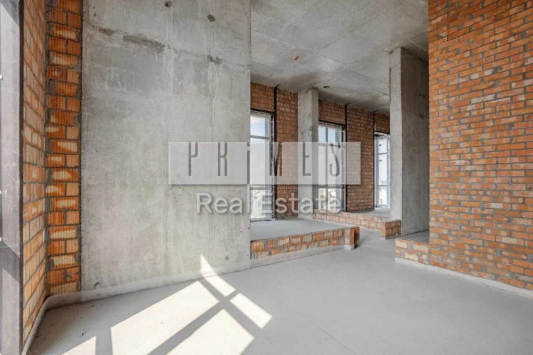 Sale of a 4-bedroom penthouse, Greenville Park Residence, Pimenenka Street
