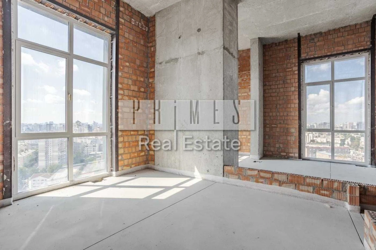 Sale of a 4-bedroom penthouse, Greenville Park Residence, Pimenenka Street