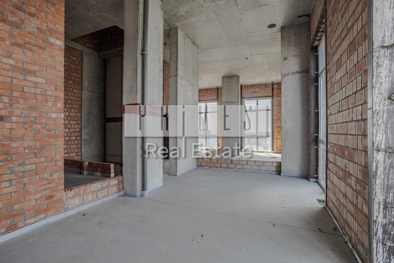 Sale of a 4-bedroom penthouse, Greenville Park Residence, Pimenenka Street