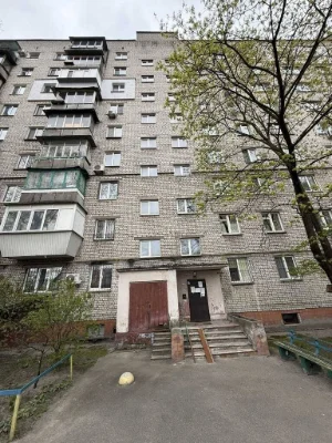 Продам 3-к квартиру Київ, Дніпровський, Новаторів вул, 4