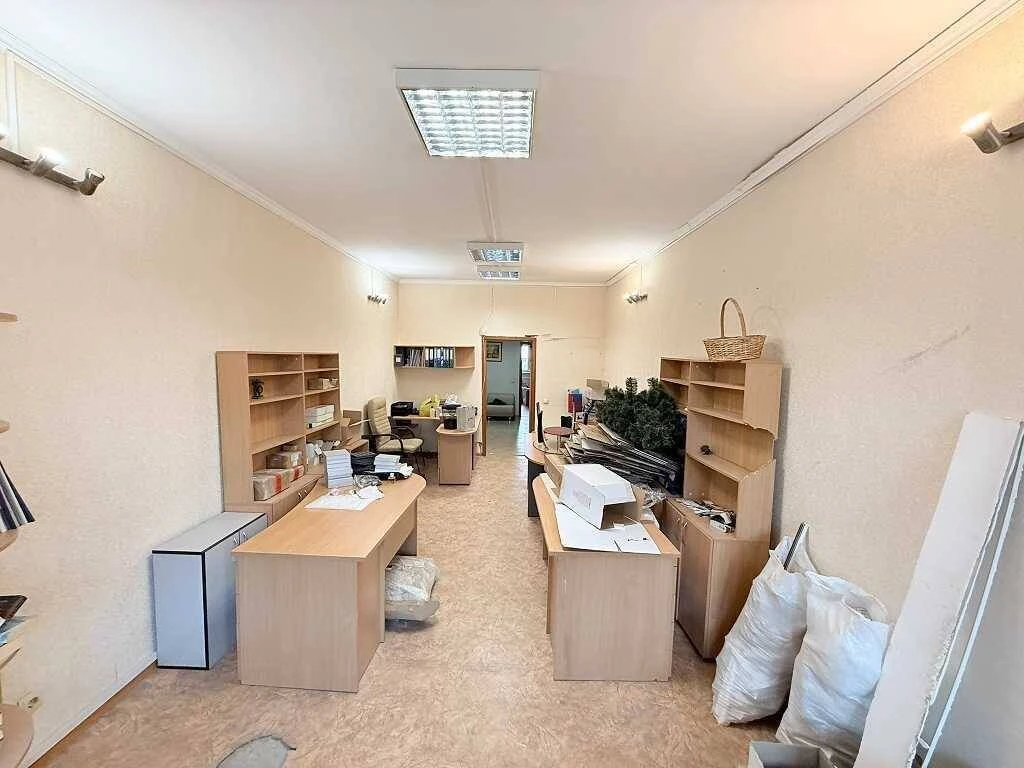Продається 3-кімнатна квартира Київ, Печерський район, вулиця Антоновича, 72