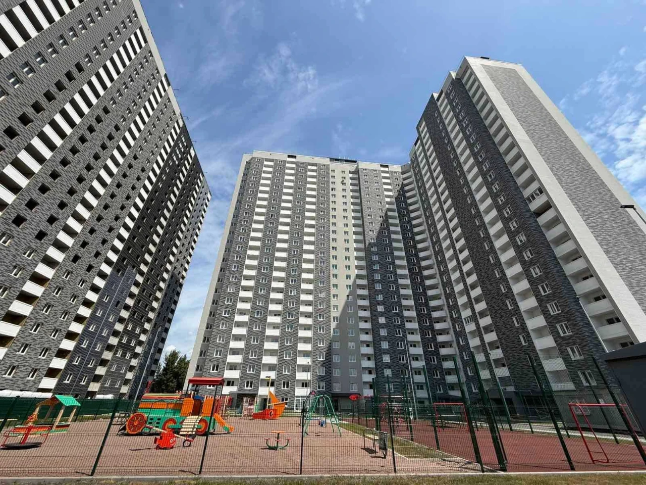 Best Offer! 1K apartment in the "Desnyansky" residential complex with autonomous heating