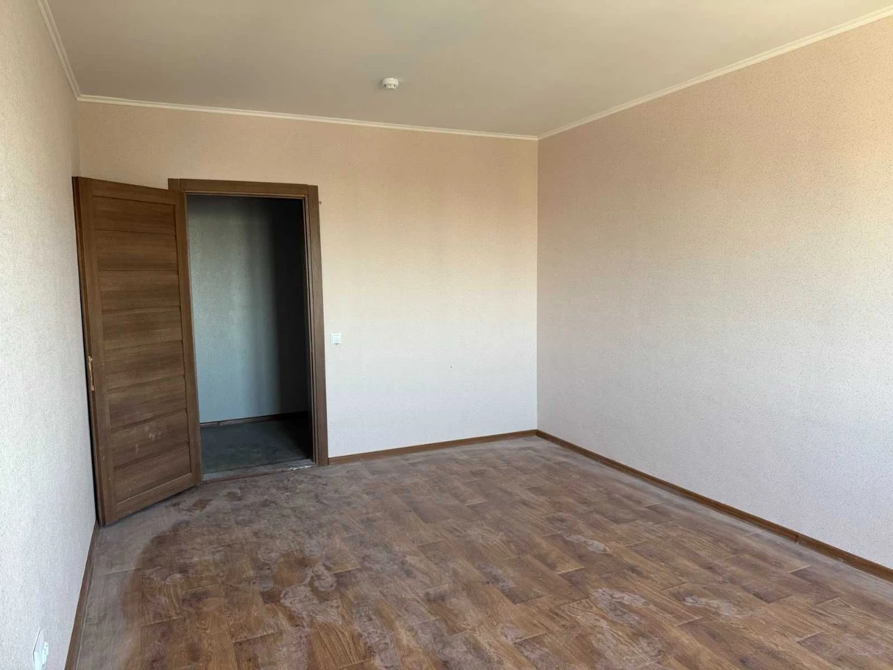 Best Offer! 1K apartment in the "Desnyansky" residential complex with autonomous heating