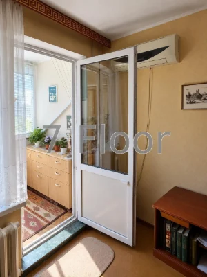 2-room apartment on Daskevych-Kurnatosky st., Levoberezhn