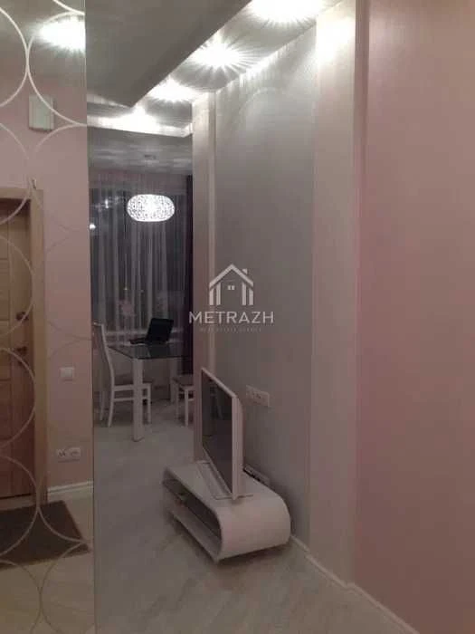 For Sale 2-room apartment 60 sq m, "Admiral" residential complex, Klochkovskaya Street, 258, near Alek metro station