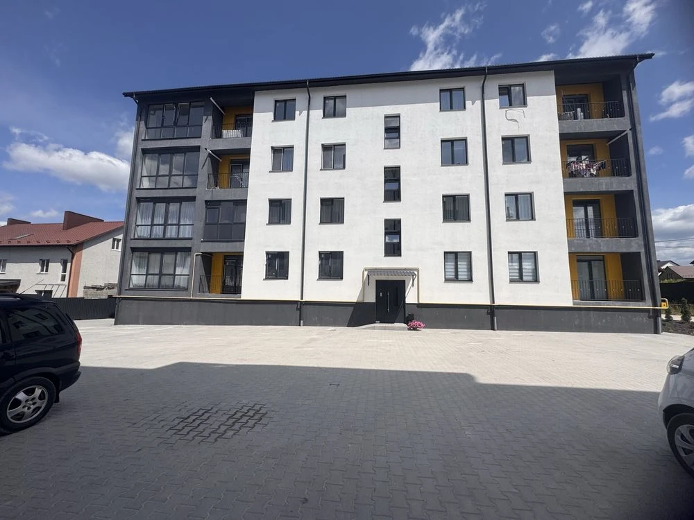 Apartment in KREMENT, in a new building with basement!