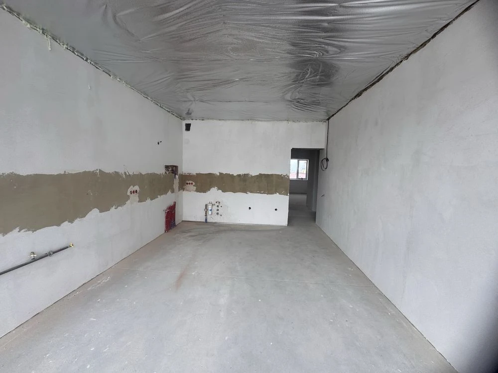 Apartment in KREMENT, in a new building with basement!