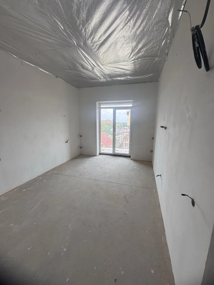 Apartment in KREMENT, in a new building with basement!