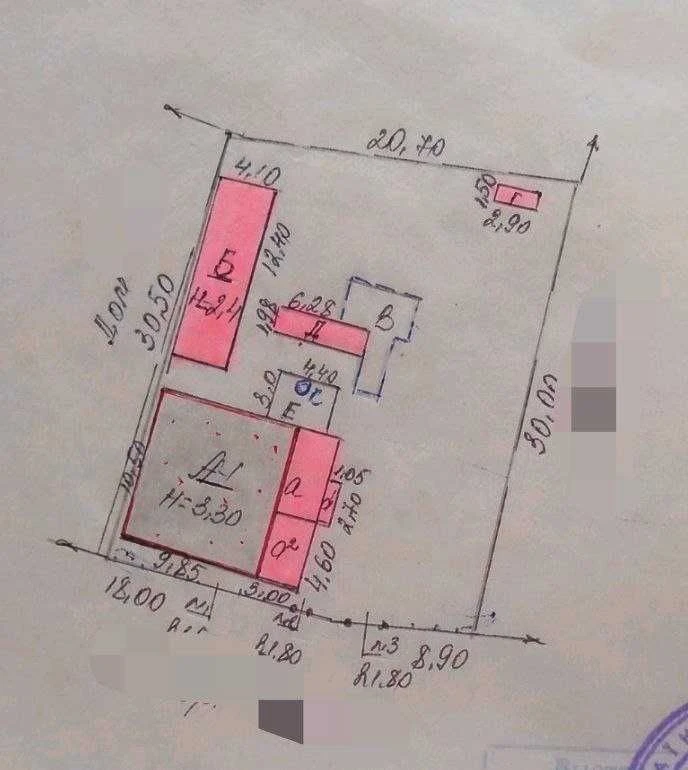 Терміновий продаж цегляного будинку в центрі Дергачів.