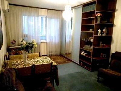 For sale: beautiful apartment with furniture, renovated. Zakrevskoho St.,