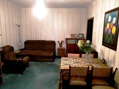 For sale: beautiful apartment with furniture, renovated. Zakrevskoho St.,