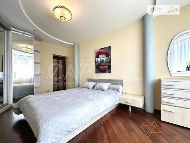 Sale of 3-room apartment 98 sq. m on Hryshka Mykhayla St. 9 • ID 34
