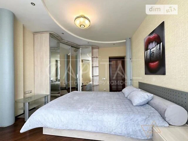 Sale of 3-room apartment 98 sq. m on Hryshka Mykhayla St. 9 • ID 34