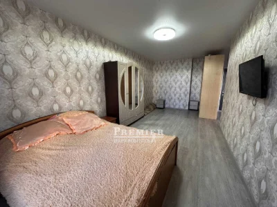 1-кімнатна квартира 41кв.м. з ремонтом на Таїрова Новий Буди
