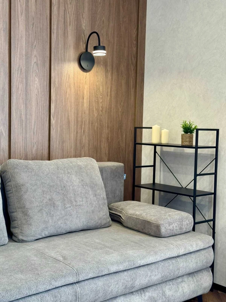 Dream Lake | Designer 2-bedroom apartment in Vyshenka