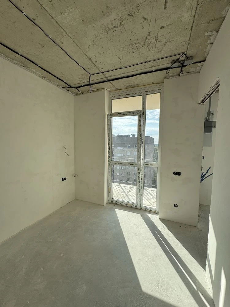 Sale of a 1 km² apartment in a finished state from the developer