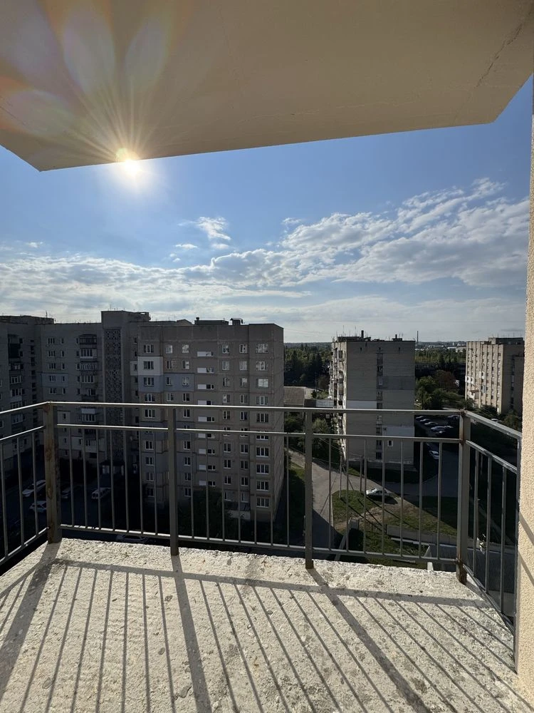 Sale of a 1 km² apartment in a finished state from the developer