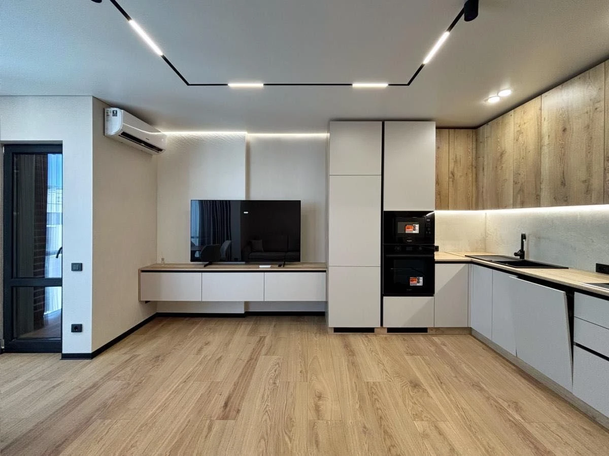 Studio Apartment for Sale with Kitchen-Living Room and Balcony in Residence M