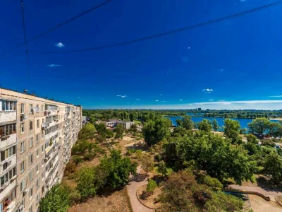 Квартира. Київ, Прирічна вул.