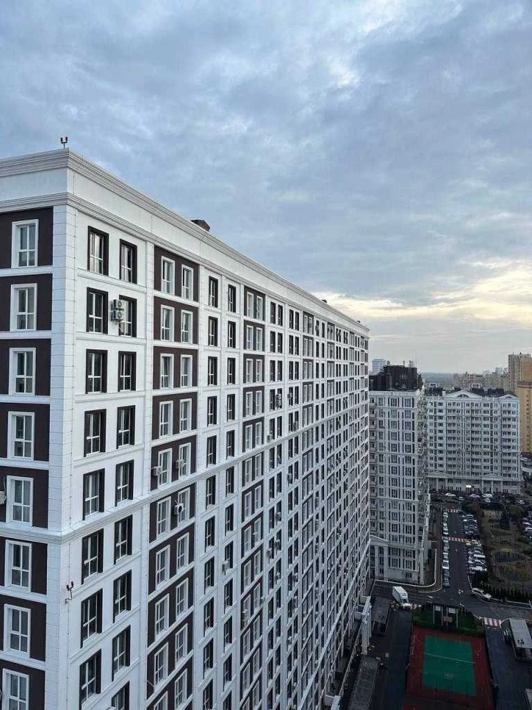 Sale of 1-room apartment 41 m², Mykhailo Maksymovych str.,