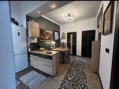 2-room, 70 sq m, gas heating.