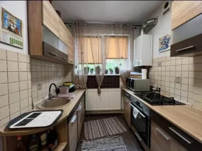 2-room, 70 sq m, gas heating.