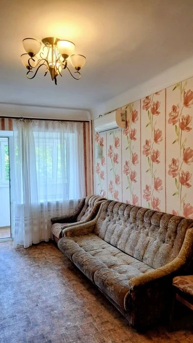 For sale 1-room apartment Novi Budinki, metro station Armiyskaya