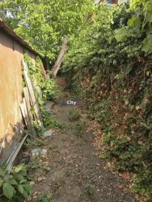 Продается полусобственный дом в Ужгороде