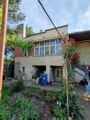 Старовинний будинок в центрі міста