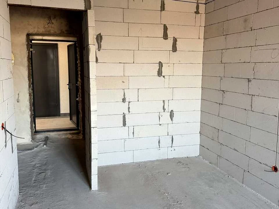 Apartment. Dovzhenka st., Kamenytsia.