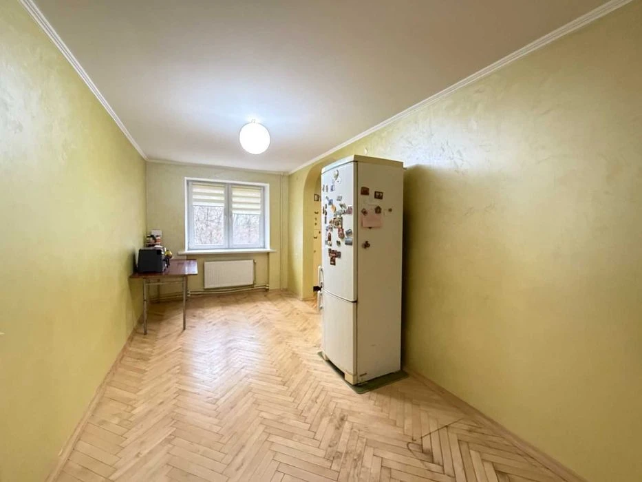 Продажа 4 ком. квартиры на ул. Табачников. Элитный район мисс
