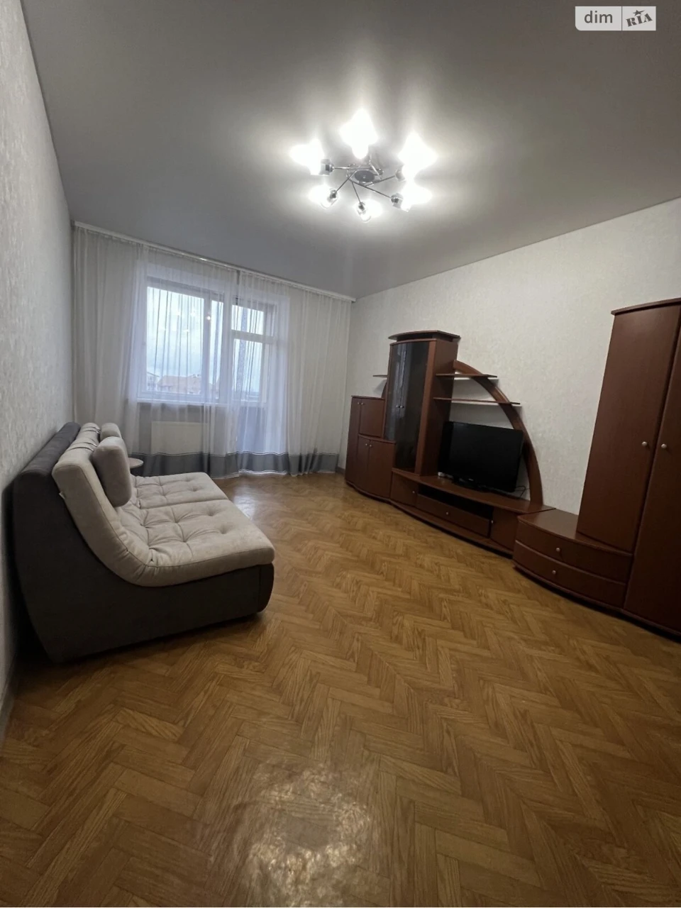 Довгострокова Оренда Квартира Південно-Західний