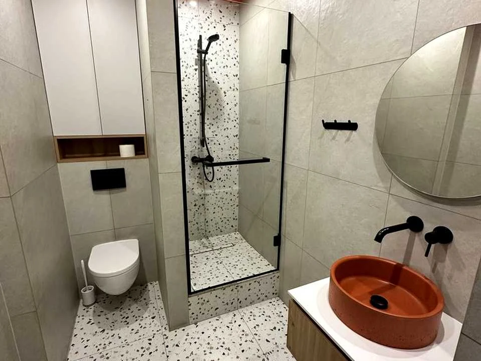 Apartment. Sholudenska st.