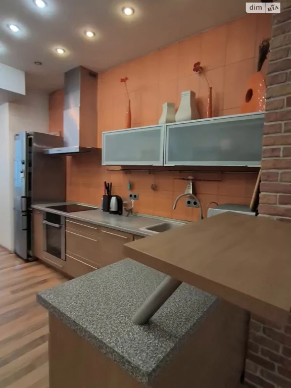 Long-Term Rental Apartment, Obolon'