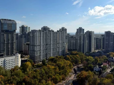Квартира. Микола Міхновського, 14-16, Печерський район