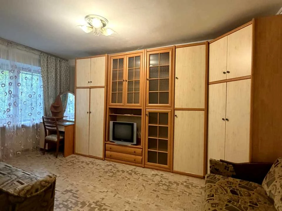 Квартира. Киев, улица Братьевская