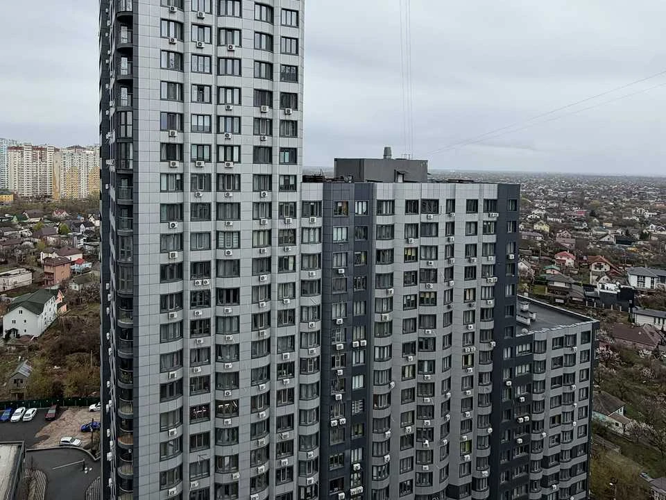 Квартира. Киев, Днепровская набережная ул.