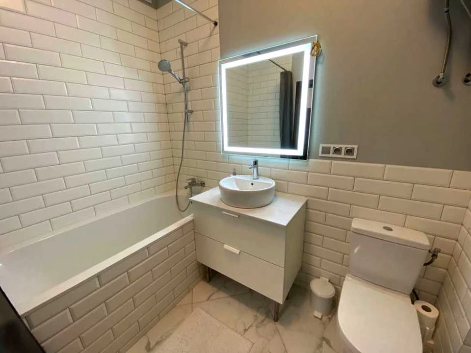 Apartment. Dimitrivska Street, Kyiv