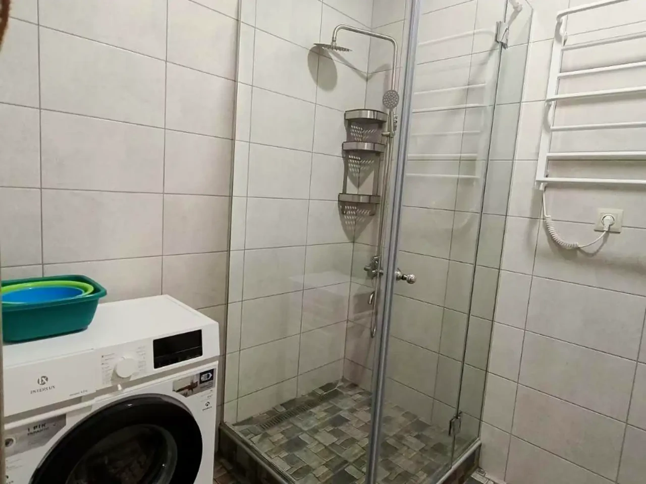 Rent 1-bedroom apartment 39 sq m 3/28 floor